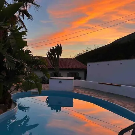 Mountain House With Sea View * Itrabo