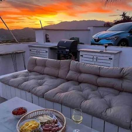 Holiday home Mountain House With Sea View Itrabo