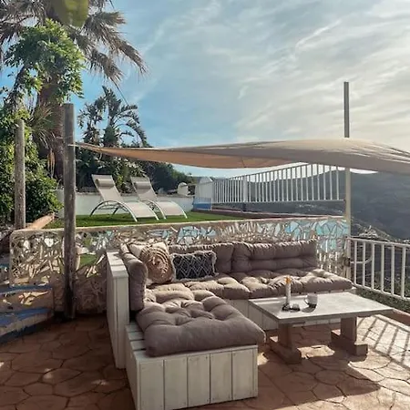 Mountain House With Sea View